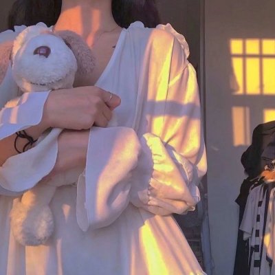 开局捡个盲眼国舅竟是黑莲花